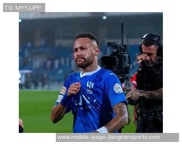 内马尔因膝盖不适缺席本轮巴甲赛事预计下轮复出恢复状态 内马尔因膝盖不适缺席本轮巴甲赛事预计下轮复出恢复状态