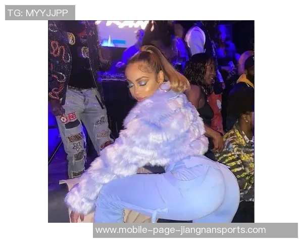 哈登女友曝其早已称呼自己为老婆婚事讨论频繁令她感到惊讶 哈登女友曝其早已称呼自己为老婆婚事讨论频繁令她感到惊讶