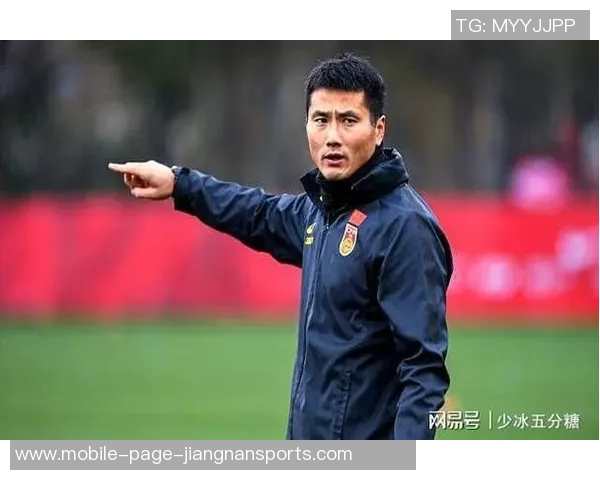 足球报报道邵一期框架已成型众多新秀成功入选引发关注 足球报报道邵一期框架已成型众多新秀成功入选引发关注